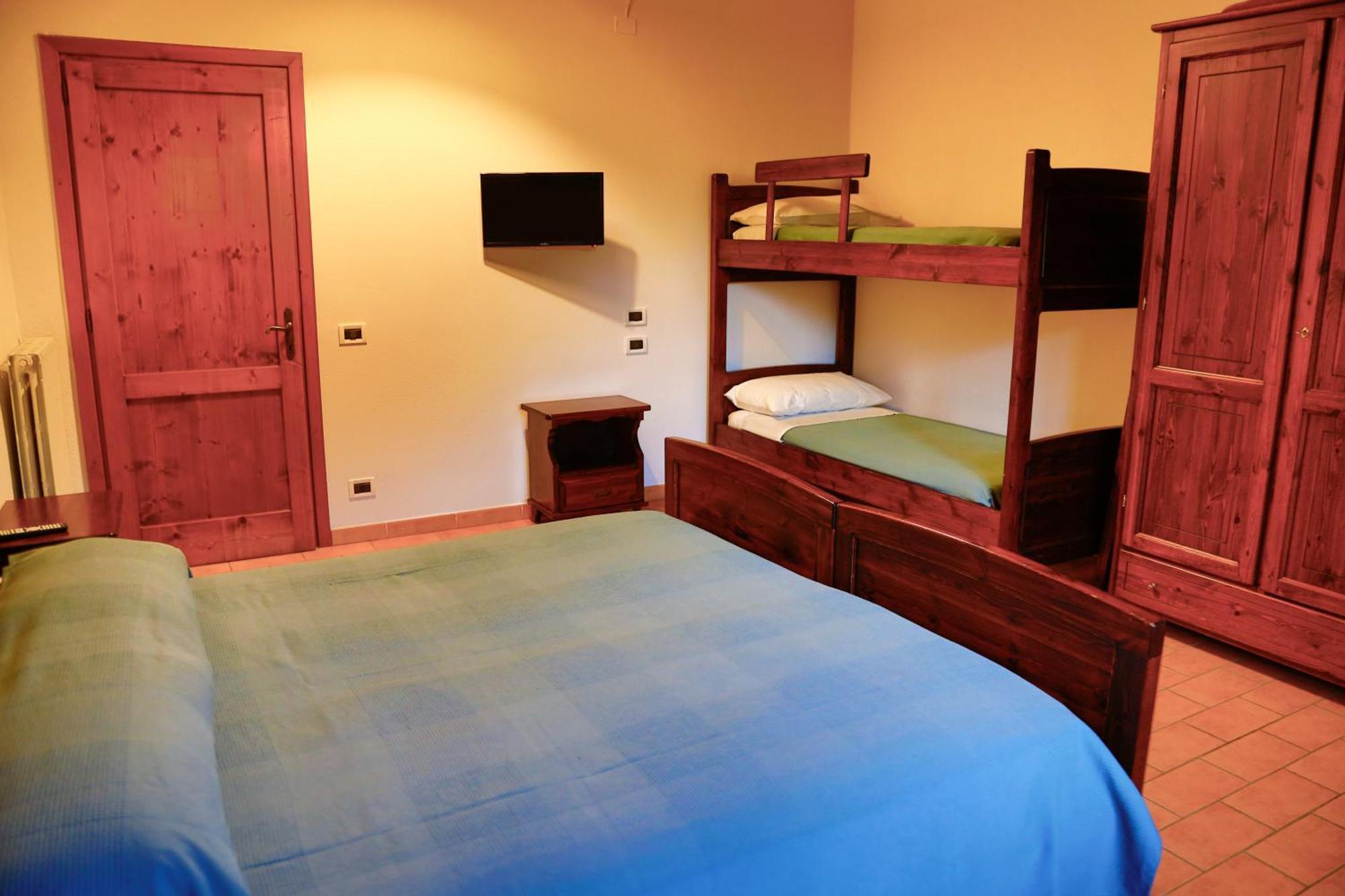 Agriturismo Cascina Cipressa San Romano  Quarto foto